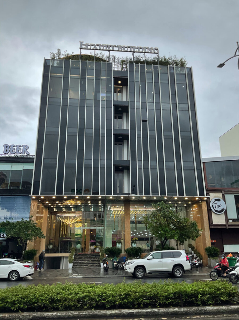Luxury Building Trần Phú