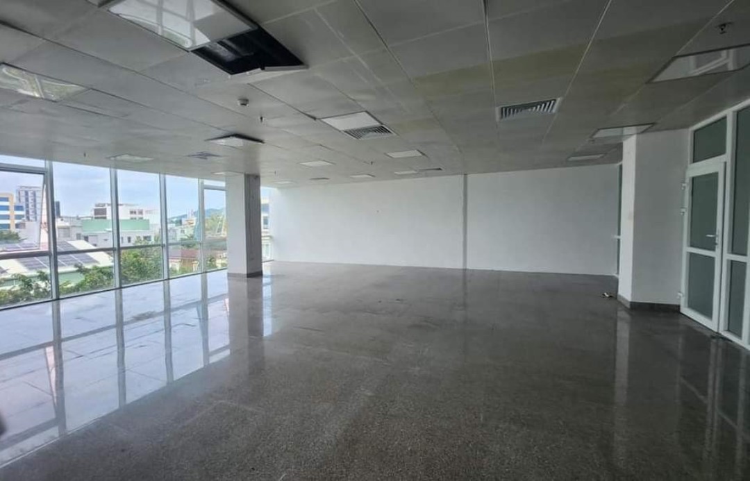 Diện tích sàn linh hoạt toà nhà Trực Thăng Nguyên Văn Linh