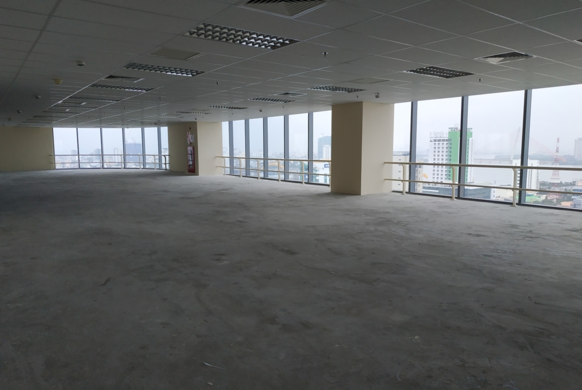 Diện tích sàn rộng của toà nhà VIETINBANK Đà Nẵng