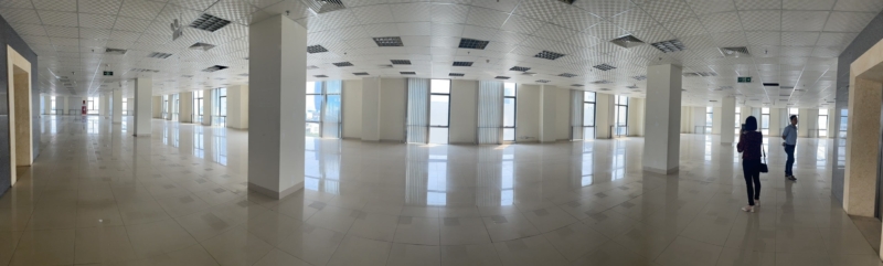 Mặt bằng trống suốt toà nhà Thông Tấn Xã Đà Nẵng