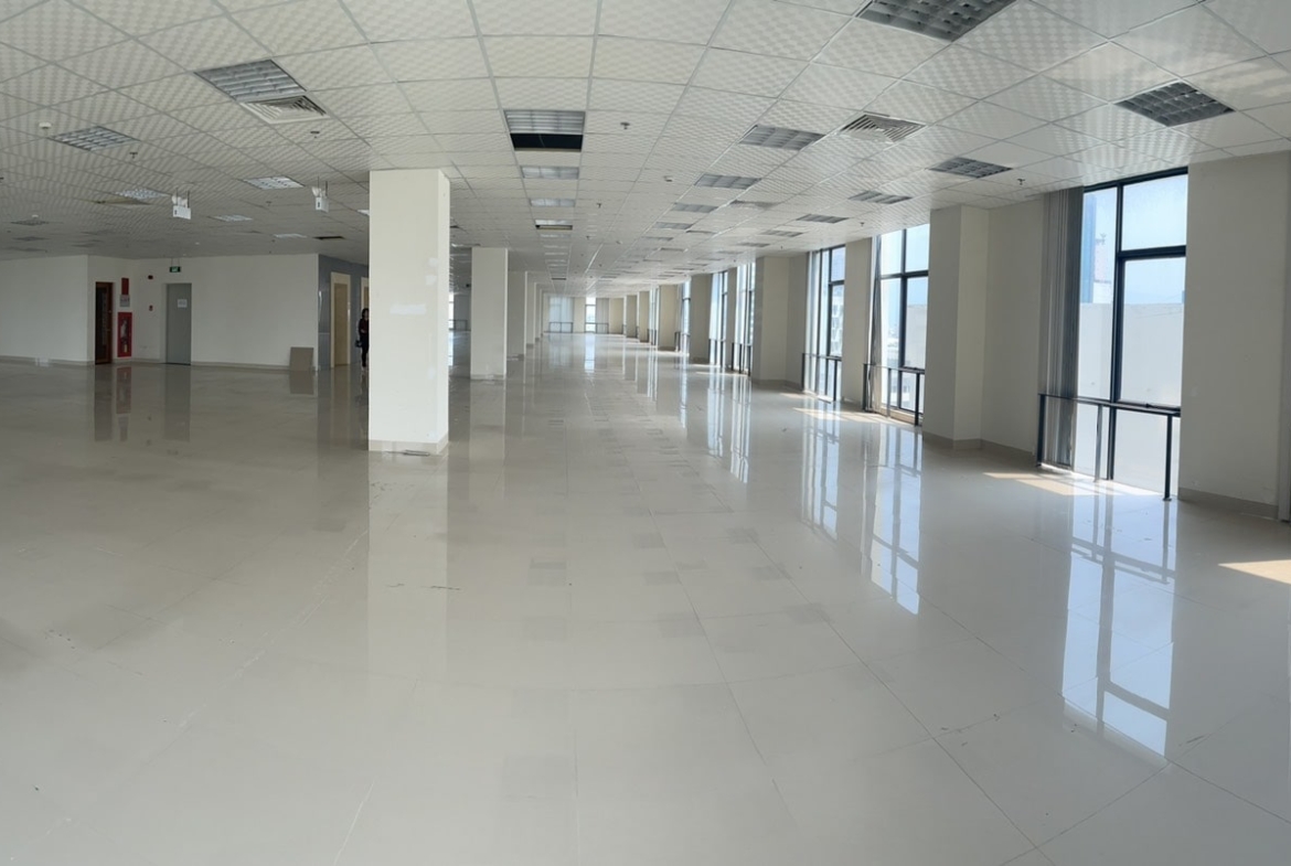 Sàn văn phòng trong toà nhà Thông Tấn Xã Đà Nẵng
