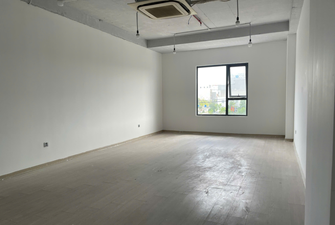 văn phòng diện tích nhỏ tòa nhà Nicolas Building - Nguyễn Hữu Thọ